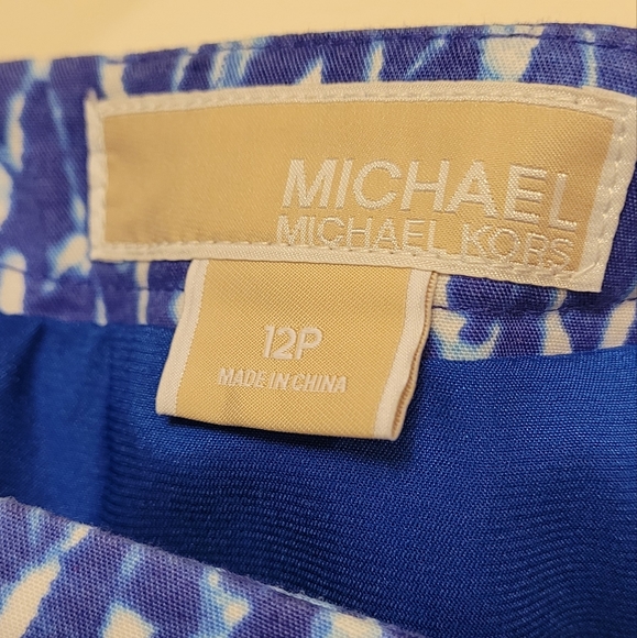 NWOT MICHAEL Michael Kors Petite Blue Geo Print Lined Mini Skirt Sz 12P - Picture 4 of 6